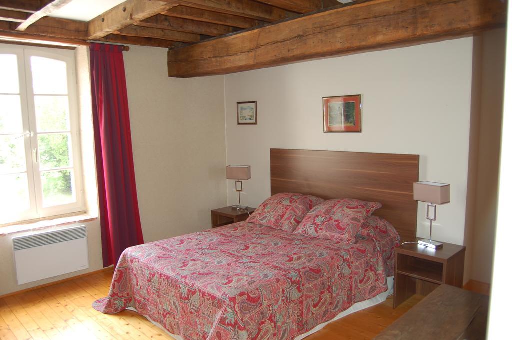 Le Moulin Neuf Bed & Breakfast Vignoux-sur-Barangeon Rom bilde