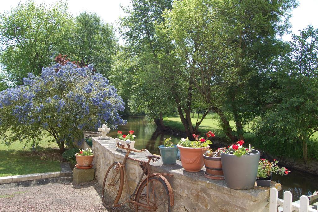 Le Moulin Neuf Bed & Breakfast Vignoux-sur-Barangeon Eksteriør bilde