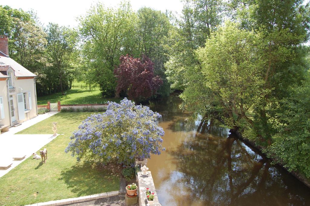 Le Moulin Neuf Bed & Breakfast Vignoux-sur-Barangeon Rom bilde
