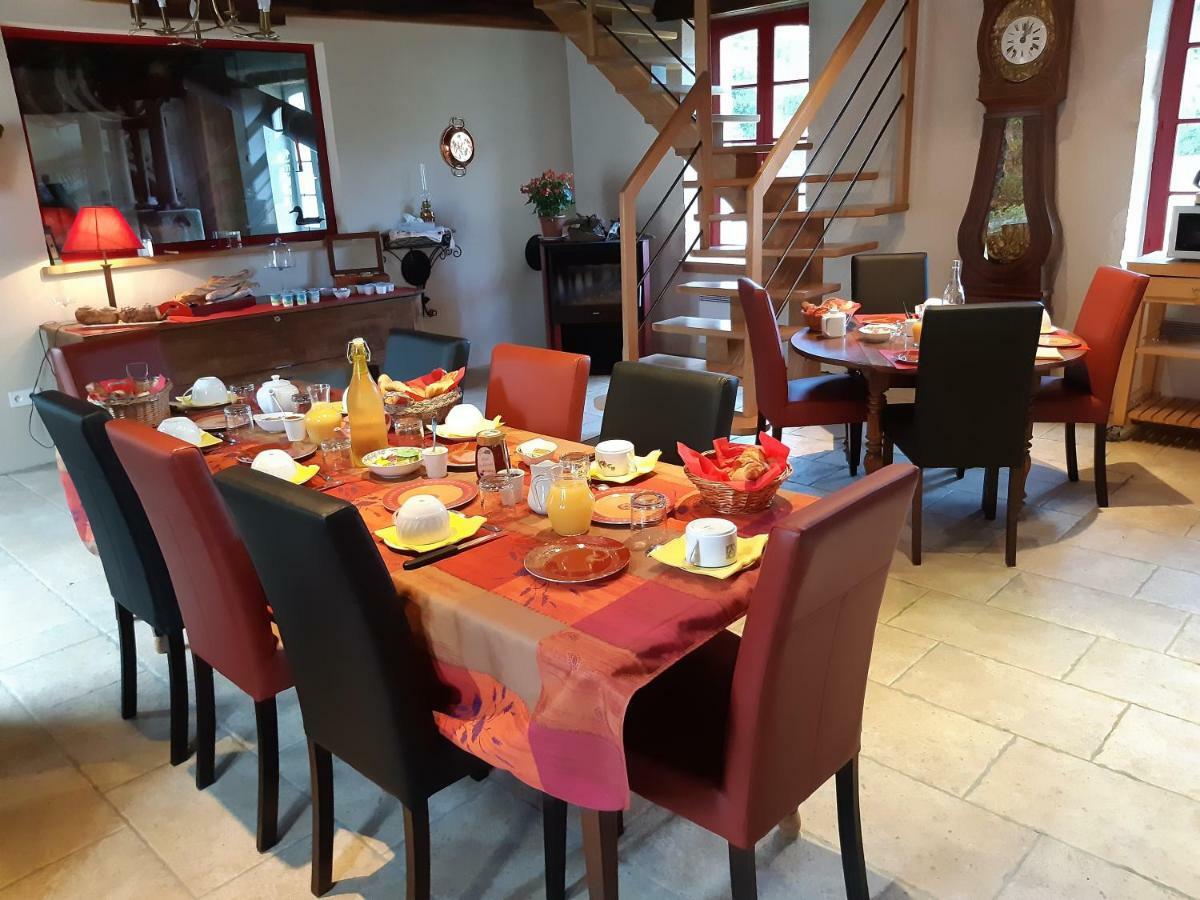 Le Moulin Neuf Bed & Breakfast Vignoux-sur-Barangeon Eksteriør bilde